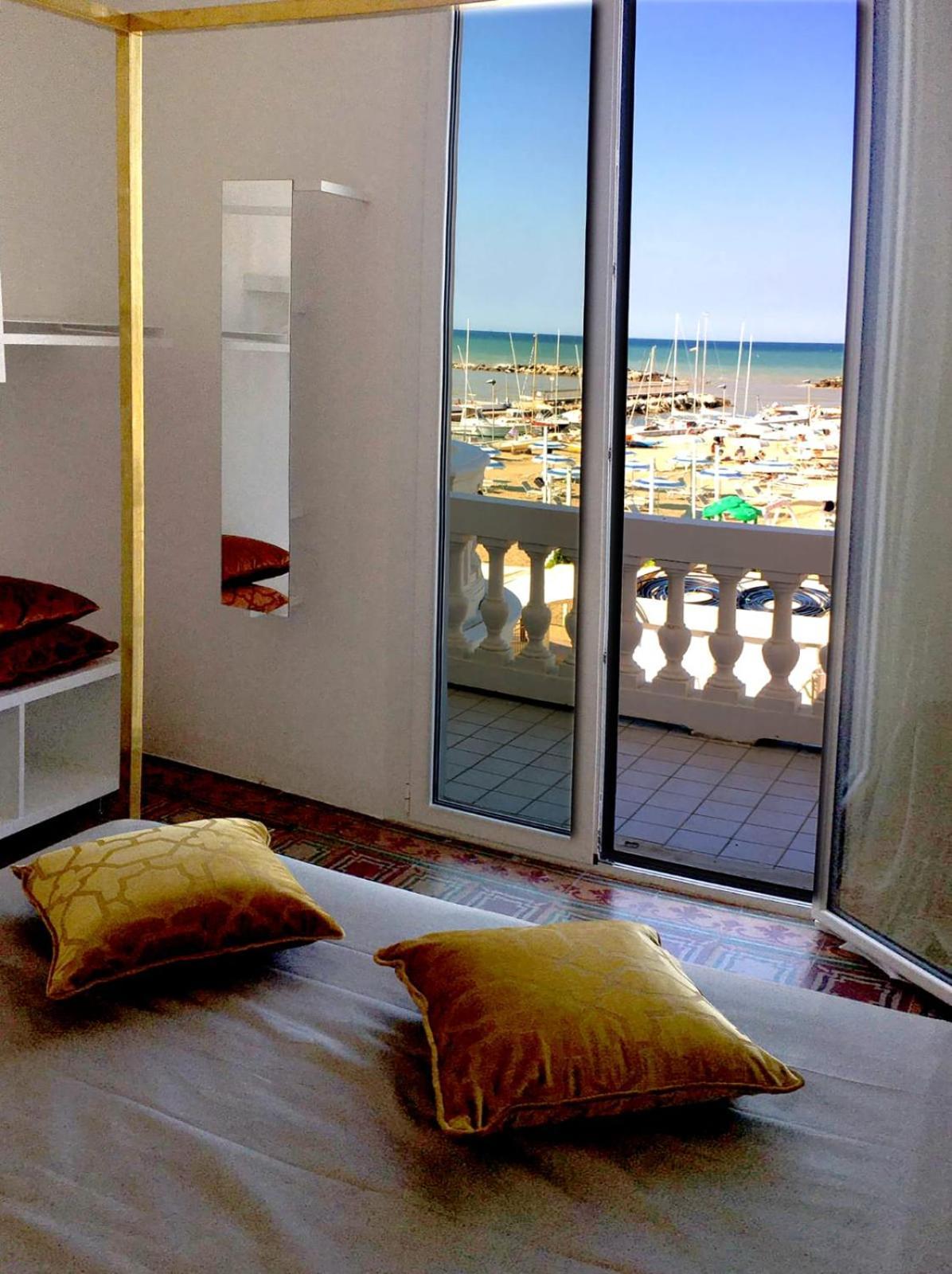 Villa La Torretta Luxury B&B - Adults Only - Rimini Esterno foto